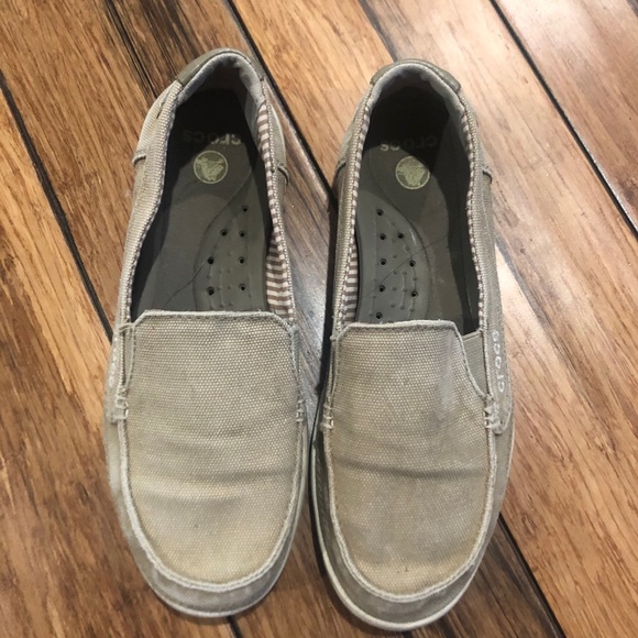 slide on canvas shoes